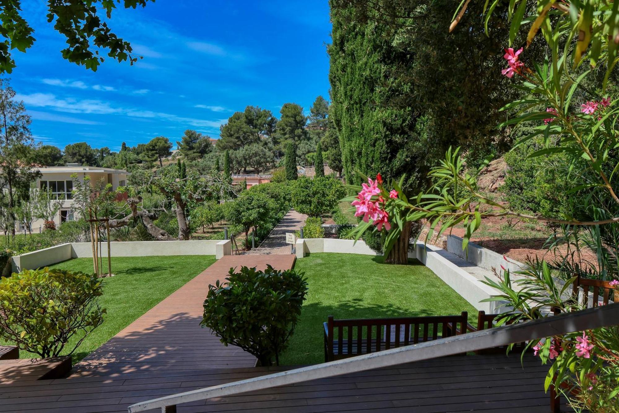 Hotel Domaine Des Gueules Cassees La Valette-du-Var Exteriér fotografie